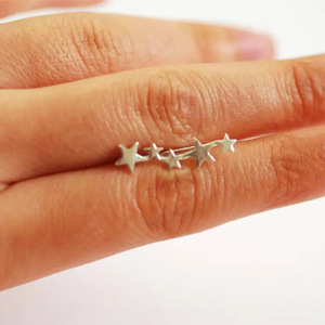 Orecchini a clip a forma di stella a cinque punte per donna, in ottone, classici, minimalisti, alla moda, accessori per l'uso quotidiano - Product Image 4