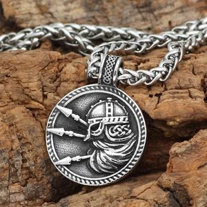 Collier <span class=keywords><strong>Viking</strong></span> Nordique en Acier Inoxydable avec Pendentif Médaille Pirate Scandinave Père <span class=keywords><strong>Dieu</strong></span> Odin Bijoux - Product Image 2