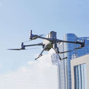 ระบบโดรนอุตสาหกรรม Matrice 400 Worry Free Plus Combo พร้อม Smart Flight M400 Quadcopter มีสินค้าในสต็อก - Product Image 1