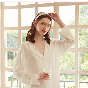 <span class=keywords><strong>Camicia</strong></span> <span class=keywords><strong>da</strong></span> <span class=keywords><strong>Notte</strong></span> Sexy in Stile Francese per Donna, Bianca, in <span class=keywords><strong>Modal</strong></span>, Stampata, Traspirante, Termica, Casual, Estiva, Primaverile, Tessuta, a Maniche Lunghe - Product Image 1