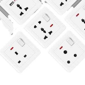 <span class=keywords><strong>Enchufe</strong></span> Multifunción Doble Tipo 146 Estándar Británico de 13A con Interruptor y <span class=keywords><strong>Enchufe</strong></span> USB Tipo-C - Product Image 1