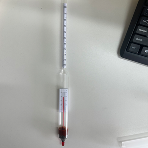 Densímetro de 0.7~0.8 con Escala Doble, Hidrómetro para Medir la Densidad del Agua, con Termómetro - Product Image 4