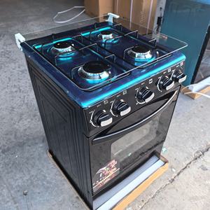 <span class=keywords><strong>Encimera</strong></span> de Vidrio Templado con Cuatro Hornillas de <span class=keywords><strong>Gas</strong></span> y Horno con Puerta Extraíble de Gran Capacidad (50), Negro, de Alta Gama, Integrado - Product Image 2