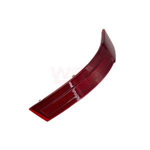 1648201174 1648201274 Lentille réflectrice rouge montée sur le pare-chocs pour Benz W164 ML350 ML550 Système d'éclairage automobile Durable Avertisseur arrière - Product Image 1