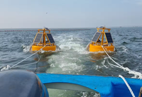 Bouée maritime en plastique de haute qualité avec charnière, bouée de surveillance de la qualité de l'eau et des conditions météorologiques