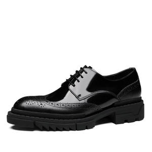 Zapatos de cuero de negocios informales para hombres, zapatos impermeables y resistentes al desgaste con cordones grabados en la parte superior de charol - Product Image 4