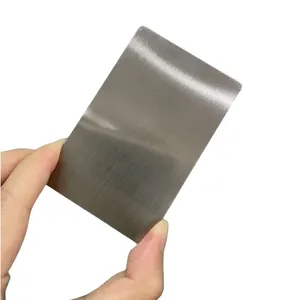 공장 가격 레이저 조각 제품 0.8mm 빈 금속 명함 스테인레스 스틸 빈 카드 브러시 마감