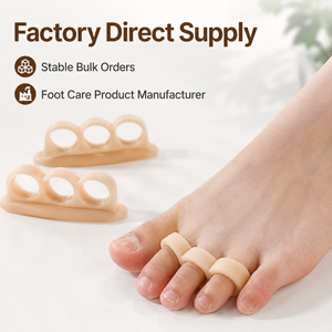Séparateur d'orteils triple en silicone souple pour la protection des orteils superposés, idéal pour les soins quotidiens des pieds et la utilisation des chaussures. - Product Image 6
