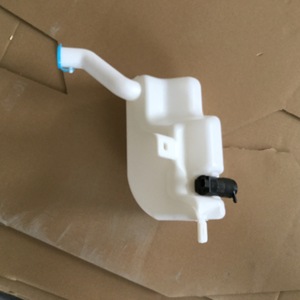 Bouteille d'eau auxiliaire Shuanglong ISTANA MB100 YJ-136, réservoir d'expansion en plastique pour remplacement et réparation - Product Image 2