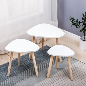 Mesa de Centro Triangular Moderna de Estilo Árabe, Mesa Auxiliar de Madera MDF para Dormitorio Infantil, Mesa de Centro Baja de Estilo Japonés, Mesa Auxiliar de Madera Antigua - Product Image 1