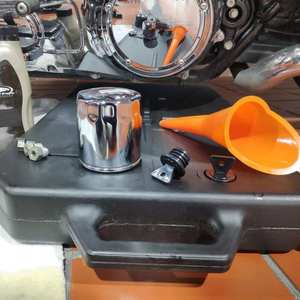 <span class=keywords><strong>Bac</strong></span> de <span class=keywords><strong>vidange</strong></span> d'huile XX-336 avec bec verseur pour Harley Touring Softail Sportster 1984-Up - Product Image 2