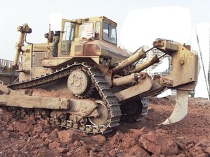 D10N รถแทรกเตอร์เกลี่ยดิน/ญี่ปุ่นใช้ D10n Dozer ราคาถูกสภาพดี - Product Image 6