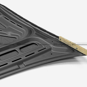 Capó de Carbono Tipo OE para Porsche Cayman 987 - Diseño Ligero de 7.5 kg - Product Image 6