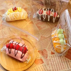 Juguetes Unisex Súper Suaves con Forma de Twinkies, Diseño Lindo, Divertido, Regalo de Comida de Juguete para Niños, Idea de Regalo Feliz para Apretar - Product Image 1