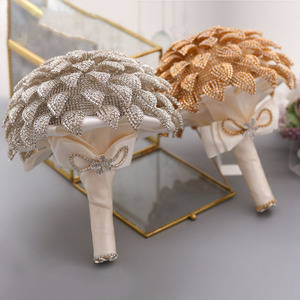 Nouveaux bouquets de mariage en champagne, roses en soie avec cristaux et perles, fleurs artificielles pour mariée et demoiselles d'honneur, bouquet de mariée fait main - Product Image 4