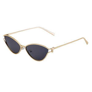 Gafas de sol de ojo de gato a la moda para mujer, montura metálica, protección UV400, gafas de sol para exteriores, estilo urbano, venta al por mayor transfronteriza - Product Image 1