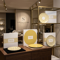 Service de table en céramique de luxe personnalisé, motif feuille dorée, assiettes en porcelaine à bord doré, vaisselle de table pour mariage et coffret cadeau