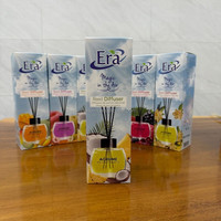 Diffuseur de parfum en rotin Era avec bâtonnets, flacon en verre, arôme diffuseur multi-usages, parfum pour voiture et bureau, durable, écologique, décoratif