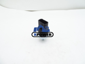 Interruptor de Presión de Aceite Hidráulico 6670705 para 400 500 600 700 453 463 553 653 751 753 763 773 - Product Image 2