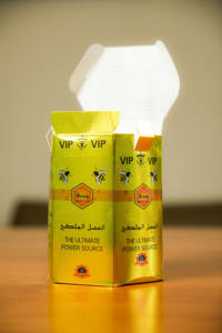 Meilleures ventes OEM ODM en gros Boîtes en carton doré auto-assemblantes à fermeture magnétique recyclables pour boissons énergisantes Gaufrage UV - Product Image 3