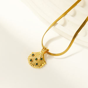 Nouveau populaire en acier inoxydable plaqué or 18 carats collier en forme de coquille pour les femmes mode en forme d'éventail Zircon pendentif fête - Product Image 4