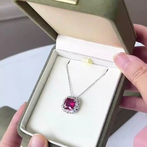 Caja de Joyería de Alta Gama en Color Rosa Marfil - Caja para Anillos - Caja para Anillos de Diamantes - Caja para Collares - Caja de Regalo para Diamantes y Piedras Preciosas - Product Image 1