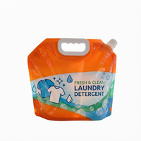 Pochette souple personnalisée avec bec verseur et poignée pour emballage de liquides, bouteille de savon flexible avec buse d'aspiration