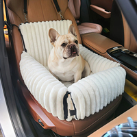 Coussin de voiture pour chien, se pose n'importe où dans la voiture, sangle de sécurité intégrée, design en peluche, convient à la plupart des véhicules pour animaux de compagnie de petite et moyenne taille.