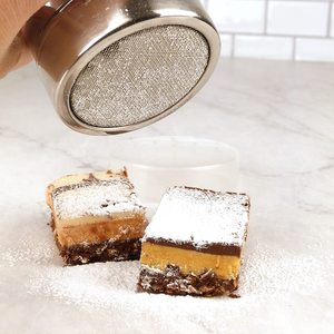 कारखाने की आपूर्ति बहुउद्देशीय आटा मसाला मसाला उपकरण स्टेनलेस स्टील मसाला बोतलें कॉफी कोको चॉकलेट जाल प्रकार के बरतन - Product Image 5