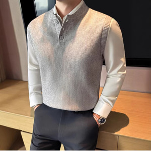 เสื้อกั๊กถักคอเฮนลีย์สำหรับผู้ชาย สีเทาอ่อน สีพื้น ไม่มีแขน สปริง 2026 สินค้ามาใหม่ ไซส์ M L XL 2XL 3XL - Product Image 2