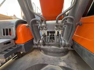 Excavadora usada Doosan DX300 de 30 toneladas a bajo precio, excavadora Doosan DX300 con servicio de envío global. - Product Image 6