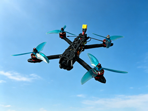 โดรนแข่ง FPV รุ่น Mark4 ขนาด 5 นิ้ว 2207 1960KV 6S ความเร็วสูง 220 กม./ชม. ELRS 915 5.8G 2.5W VTX กล้อง 1500TVL ควอดคอปเตอร์ฟรีสไตล์ - Product Image 3