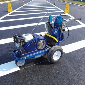 Máquina <span class=keywords><strong>de</strong></span> Marcado Vial con <span class=keywords><strong>Pintura</strong></span> Fría sin Aire, Ancho Ajustable <span class=keywords><strong>de</strong></span> 50-900 mm y Bajo Nivel <span class=keywords><strong>de</strong></span> Ruido - Product Image 2