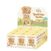 Vente en gros de figurines authentiques POPMART Treehouse Theater Series en PVC sur le thème des animaux, boîte mystère, jouets décoratifs pour collection, cadeau d'anniversaire