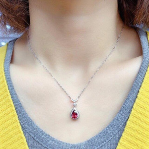 Collana con Pendente a Goccia Rossa per Donne, Catena a V per Clavicola, Gioiello Elegante e alla Moda per Uso Quotidiano, Regalo - Product Image 3