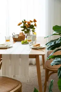 Skymoving Home Textiles New Custom Widehollow White Green Buff Linen Table Runners With Hand-Woven Tassels For Dining Party