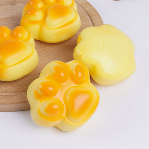 Jouet anti-stress en PU en forme de patte de chat mignon, à remontée lente, toucher doux, marque OEM MQ-A-006 pour commandes en gros - Product Image 2