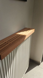 Rejilla de <span class=keywords><strong>MDF</strong></span> de madera maciza hecha a mano, apertura de tamaño personalizado, cubiertas decorativas para tubos de radiador vendidas en fábrica para gabinetes para vajilla - Product Image 3