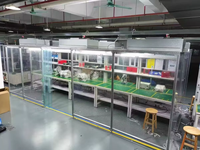 Cabine de travail propre en acrylique avec cadre en aluminium GMP et unité HEPA ISO 7-8 pour applications en salle blanche