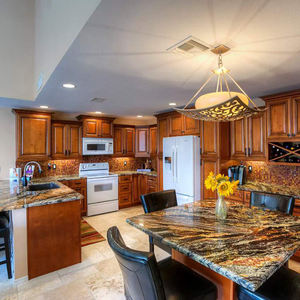 Dalles de granit naturel poli brésilien Nero Volcano - Product Image 3