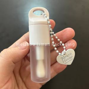 หลอดบรรจุลิปกลอสแบบหลอดพร้อมพวงกุญแจสำหรับเด็กหลอดบรรจุน้ำมันลิปเปล่าออกแบบได้เองขนาด4มล. ติดป้ายได้ตามต้องการ - Product Image 6