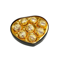 Confiseries au chocolat aux miettes de biscuits, chocolats en boules dorées en gros de l'usine de chocolat, en boîte