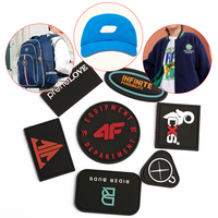 Étiquette en PVC d'étiquette de logo de marque personnalisée à faible quantité minimale de commande pour l'étiquette de Silicone souple en caoutchouc de transfert de chaleur de vêtements