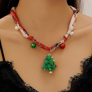 สร้อยคอจี้สามเหลี่ยมรูปทรงเรขาคณิตสร้อยคอพลอยถักด้วยมือที่สวยงาม - Product Image 2