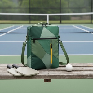 Sac de raquettes Pickleball Big-Block Scrap pour 2 raquettes, en Ripstop recyclé, avec logo personnalisé, vente en gros, sac de raquettes de tennis et de padel - Product Image 3
