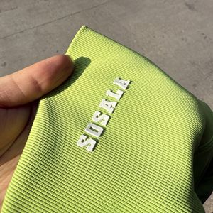 Etiqueta de ropa suave lavable Parche de hierro Logotipo de silicona Relieve Logotipos de transferencia de calor elevados Etiquetas de ropa de silicona 3D - Product Image 6