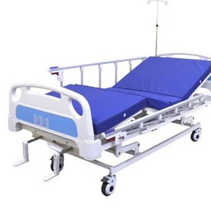 Hebei continúa la tradición de la hospitalidad y el amor familiar: Cama de hospital B01--15, cama de enfermería manual de tres manivelas con barandilla para - Product Image 2