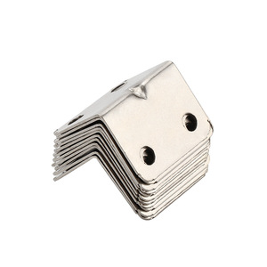 JiuFa Support d'angle à 90 degrés en acier laminé à froid nickelé IR-0154 Connecteur de quincaillerie pour meubles - Product Image 1