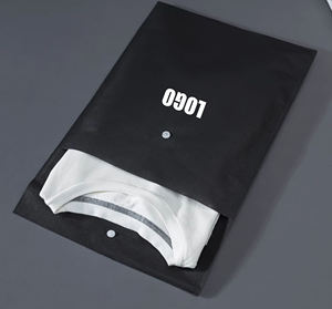 Sac d'emballage textile personnalisable de haute qualité avec boucle dissimulée, écologique et réutilisable, avec logo personnalisé pour le shopping - Product Image 5