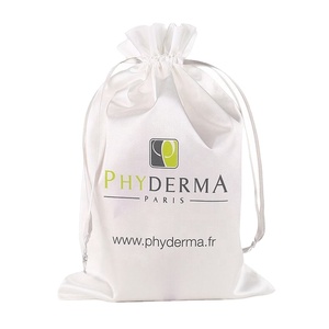 Bolsa de Cosméticos Grande Personalizada de Satén Blanco con Cordón de Seda - Product Image 1
